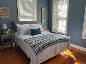 3 chambres, fer et planche à repasser, accès au Wi-Fi (inclus)