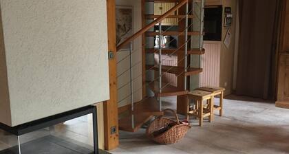 Joli Chalet de montagne avec parking et wifi
