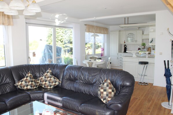 TV, DVD player, stereo