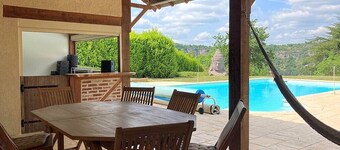 Cottage rental between Cahors and St Cirq Lapopie