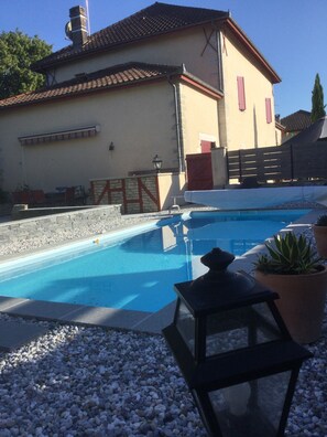Alberca al aire libre