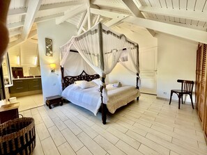 4 bedrooms, in-room safe, iron/ironing board, WiFi