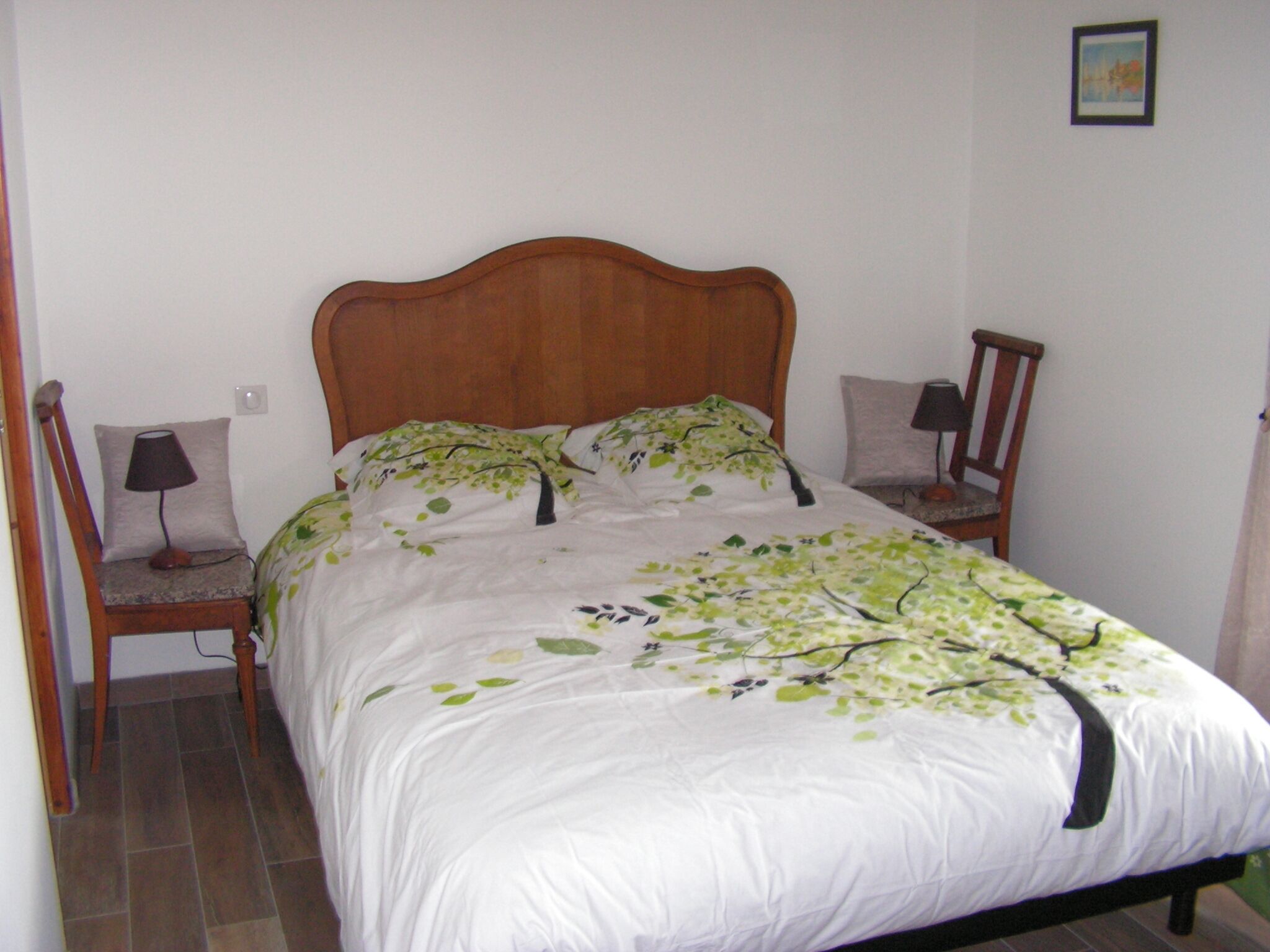 4 chambres, fer et planche à repasser, Wi-Fi gratuit, draps fournis