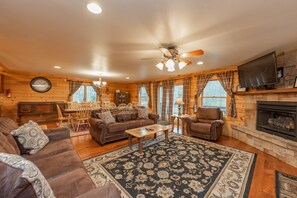 TV, fireplace - Wooded Retreat with Hot Tub & Pool Table Near Wisp (McHenry)