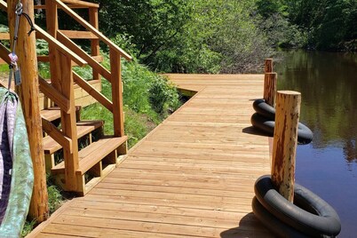 Eagle River/Conover House -Come Explore NearTrails