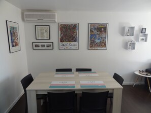 Dining - Holiday house by the sea  (Sète)