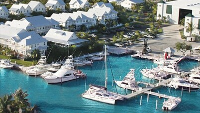 Beautiful Coral Lagoon #12 - Waterfront - With 40' Boat Slip right out back!