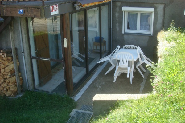 屋外ダイニングエリア