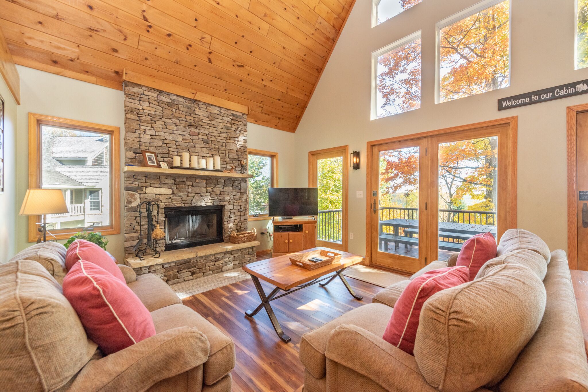 Smart TV, fireplace, DVD player