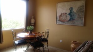 Dining - Vacation Rental Available (Scottsdale)