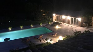 A heated pool - Luxury villa for holidays Aix en Provence. (Aix-en-Provence)