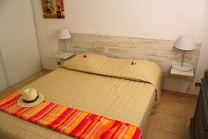 1 bedroom, iron/ironing board, WiFi - Dream Holiday in one of the most beautiful location of La Balagne (Corbara)