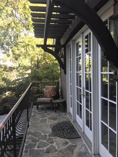 Hiljainen, viehättävä guesthouse kävelymatkan päässä keskustasta San Carlos