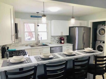 Old Homestead Beach! 3 Bedroom Home