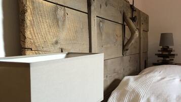 3 chambres, fer et planche Ă repasser, Wi-Fi, draps fournis
