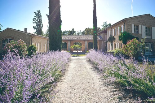 La Forge, 8p., at the beautiful "Domaine de Vincenti", at the Gates of Provence
