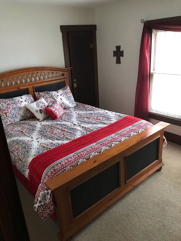 5 bedrooms, iron/ironing board, travel cot, free WiFi