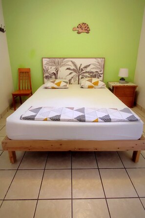 3 Schlafzimmer, Bügeleisen/Bügelbrett, kostenloses WLAN, Bettwäsche