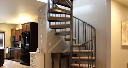 Penthouse in the heart of Downtown Fargo with private rooftop patio