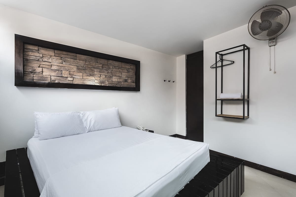 Classic Double Room, 1 Double Bed, Non Smoking | Egyptian cotton sheets, premium bedding, free WiFi, bed sheets