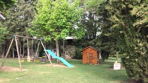Unclassified image, 4 of 21, button - Traditional stone house in the heart of Gascony a lot of quiet character (Sainte-Gemme)