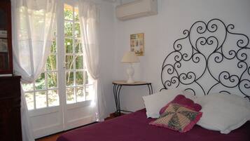 4 chambres, fer et planche Ă repasser, lit parapluie, Wi-Fi gratuit