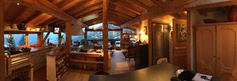 Close to Courchevel and the 3 valleys, traditional chalet with panoramic view