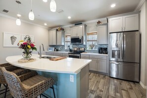 Fridge, microwave, oven, stovetop - New Listing! Upscale Coastal Townhome in Lost Key offers Free Golf, too! (Pensacola)