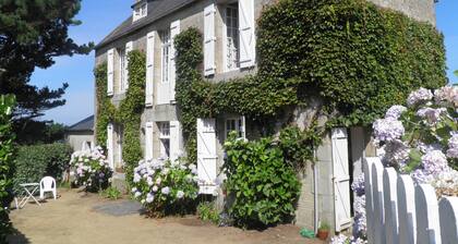 Gran casa junto al mar, magnífico panorama