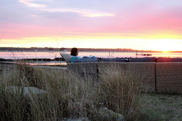 Property grounds - the cabin appt in house of customs 4 pers. view and direct access sea (carnac)