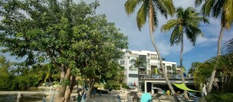 Serene Sunsets Await - Tropical Island Getaway Without The Extensive Travel
