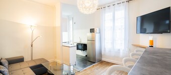 ⭐️⭐️⭐️Cathédrale, bright space in the heart of town