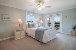 4 bedrooms, WiFi, bed sheets