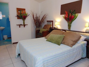 1 chambre, bureau, accès au Wi-Fi (inclus), literie fournie