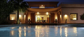 Villa Salamouni - 4 to 6 bedrooms, 450 m², heated pool* 12 x 4 m, Atlas view