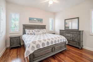 4 bedrooms, free WiFi, bed sheets