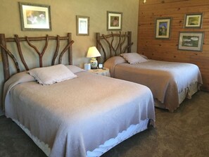 3 Schlafzimmer, Schreibtisch, Bügeleisen/Bügelbrett, kostenloses WLAN