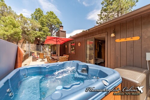 At Wit's End: 'Don't be at your wit's end' looking for a vacation rental!' Hot tub & Pool Table