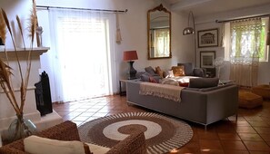 Smart TV, fireplace, DVD player, ping pong - Magnificent villa in the hills of Pagnol (Allauch)