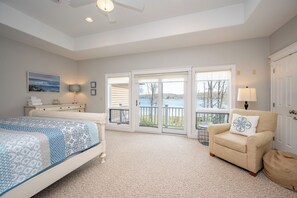 5 bedrooms, free WiFi, bed sheets