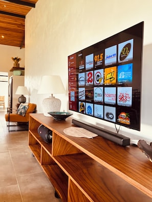 Interior - Villa Kalani – Lakefront Retreat Peninsula Nuevo Arenal (de Nuevo Arenal)