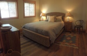 3 bedrooms, iron/ironing board, travel cot, free WiFi