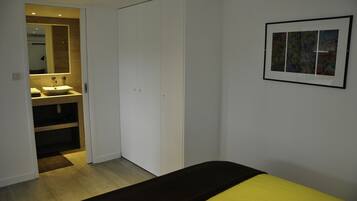 1 chambre, fer et planche Ă repasser, lit parapluie, Wi-Fi gratuit