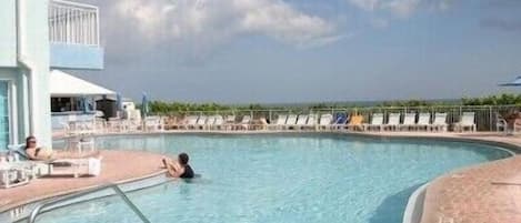 Outdoor pool, a heated pool
