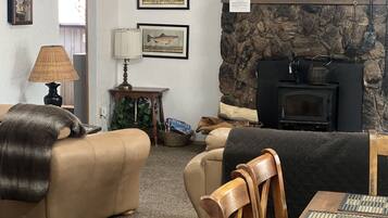 TV, fireplace, DVD player, table tennis