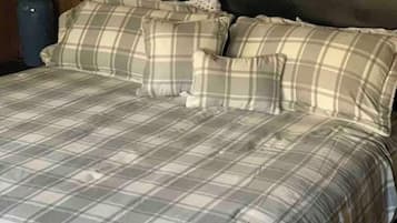 2 多间卧室、免费 WiFi、床单