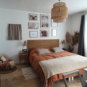 3 habitaciones, tabla de planchar con plancha y wifi gratis