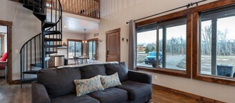 The Hideaway Cabin- Fast Track To Targhee!
