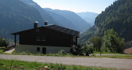 Estudio en casa de montaña, bonitas vistas, tranquilo, Col des Aravis