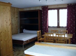 熨斗/熨衫板、Wi-Fi